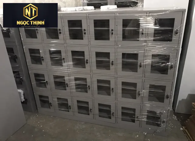 Tủ giày-Tủ sắt có 24 cánh kính mở 24C6KG-CK Tủ giày-Tủ sắt có 24 cánh kính mở 24C6KG-CK